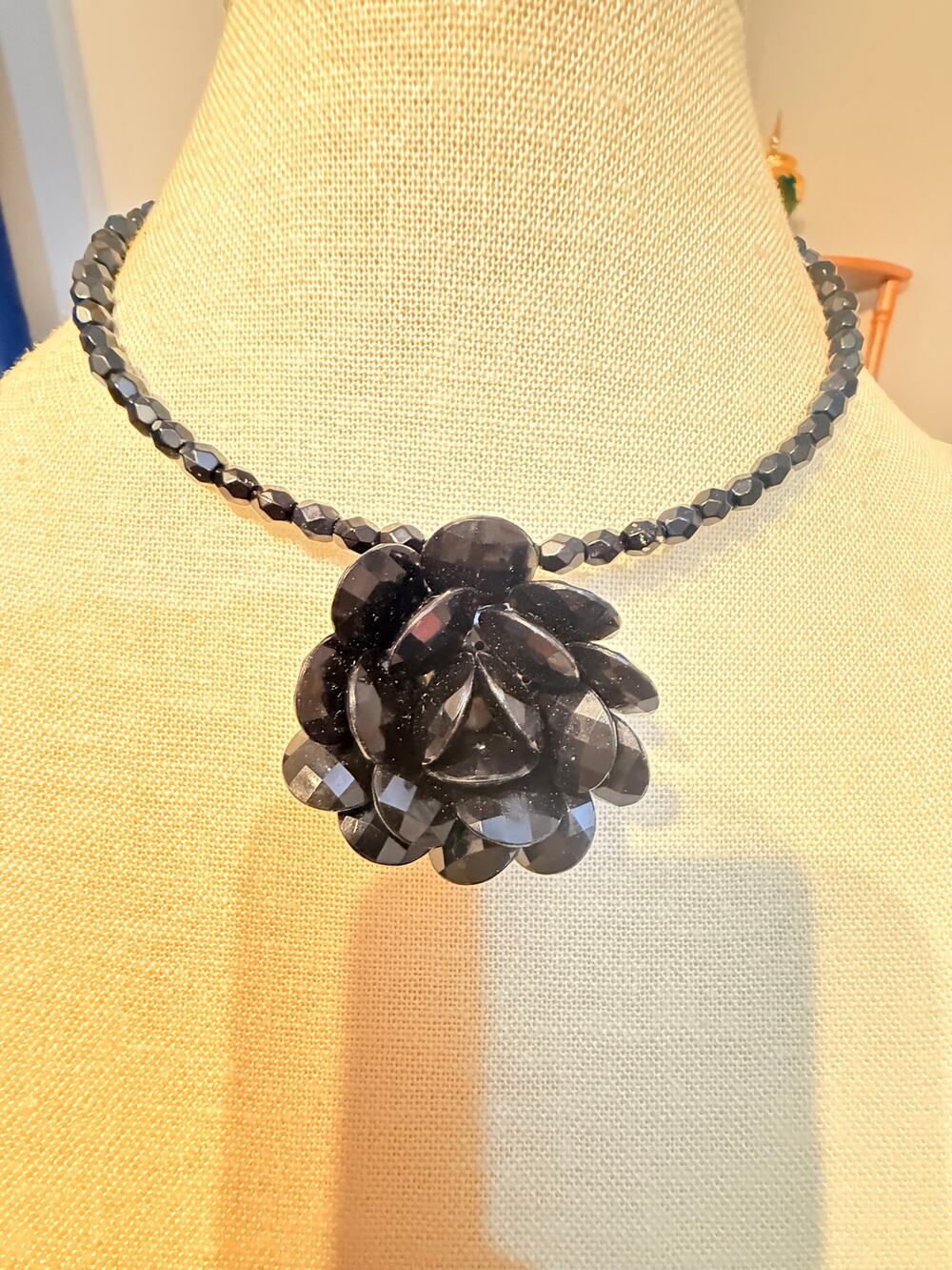 Vintage Black Faceted Bead Flower Necklace 18”